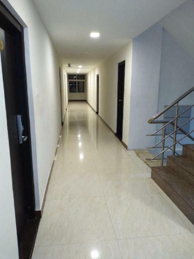 Saravanaa Residency Мадурай Экстерьер фото