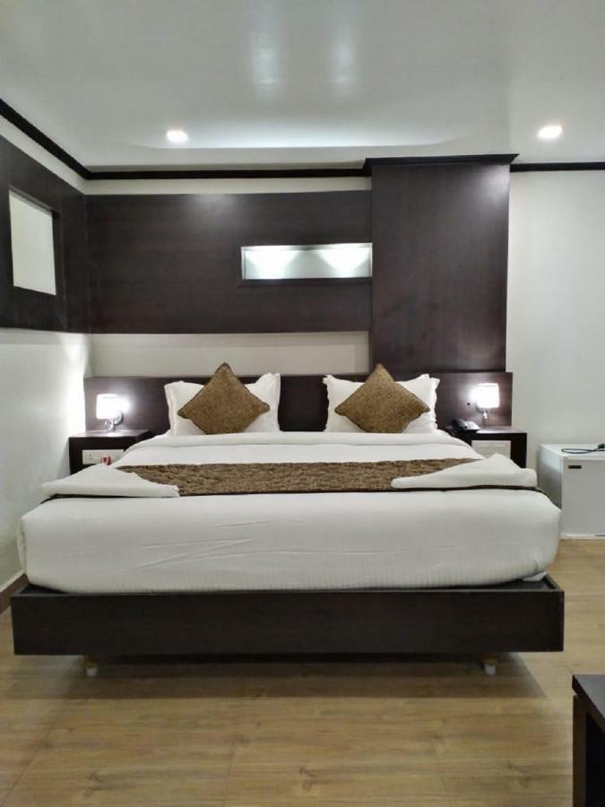 Saravanaa Residency Мадурай Экстерьер фото